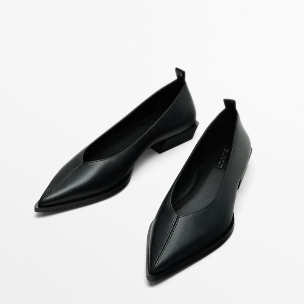 Massimo Dutti pointed ballet flats - black - size 38 - limited edition